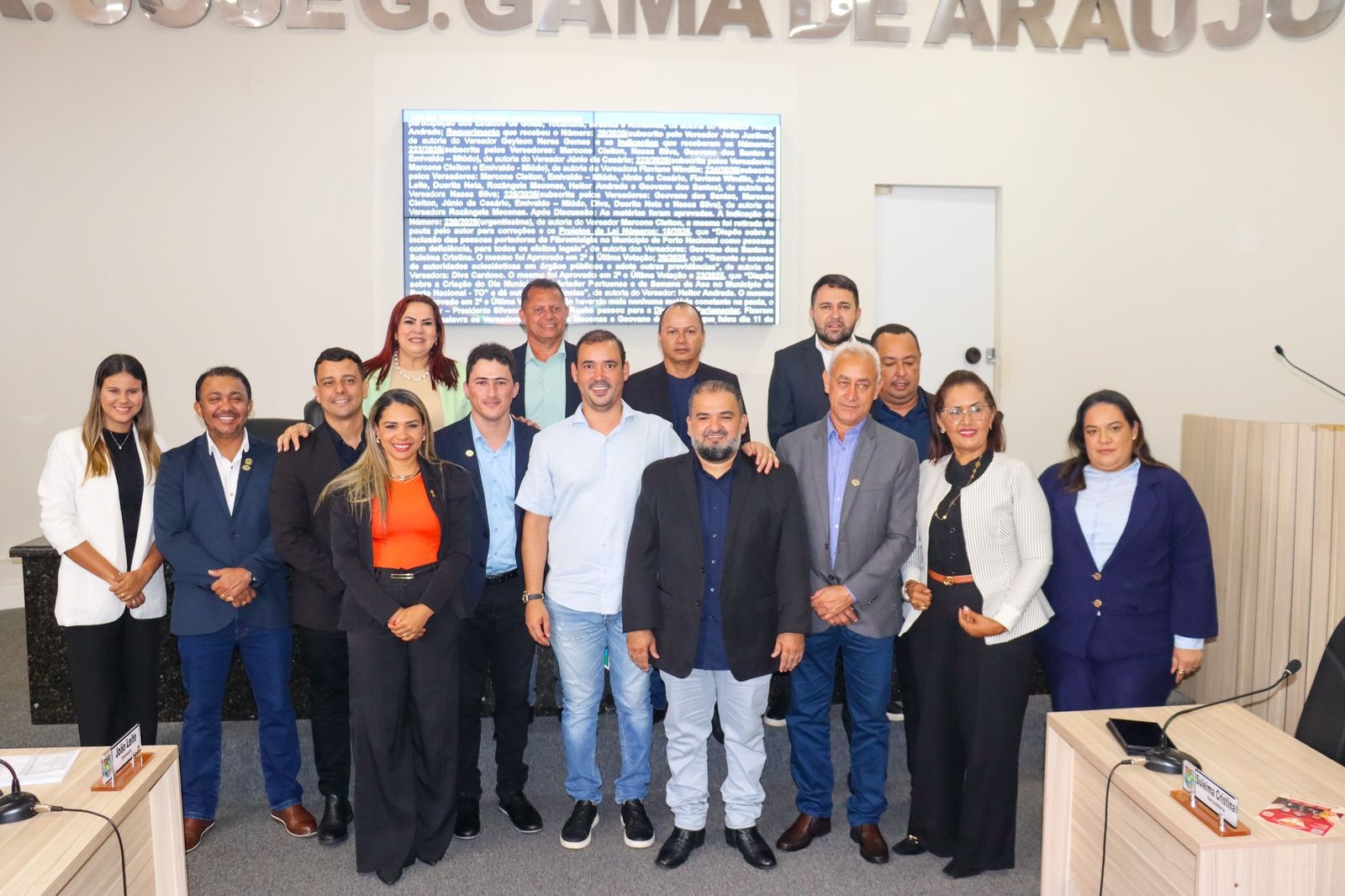 Com apoio da maioria dos vereadores, Porto Nacional abraça pré-candidatura de Vicentinho Júnior ao Senado Federal