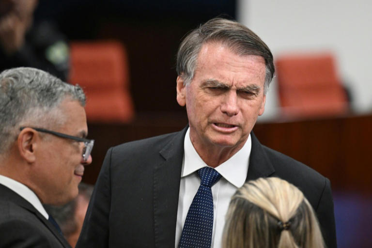 PF pede indiciamento de Bolsonaro por suposta espionagem ilegal