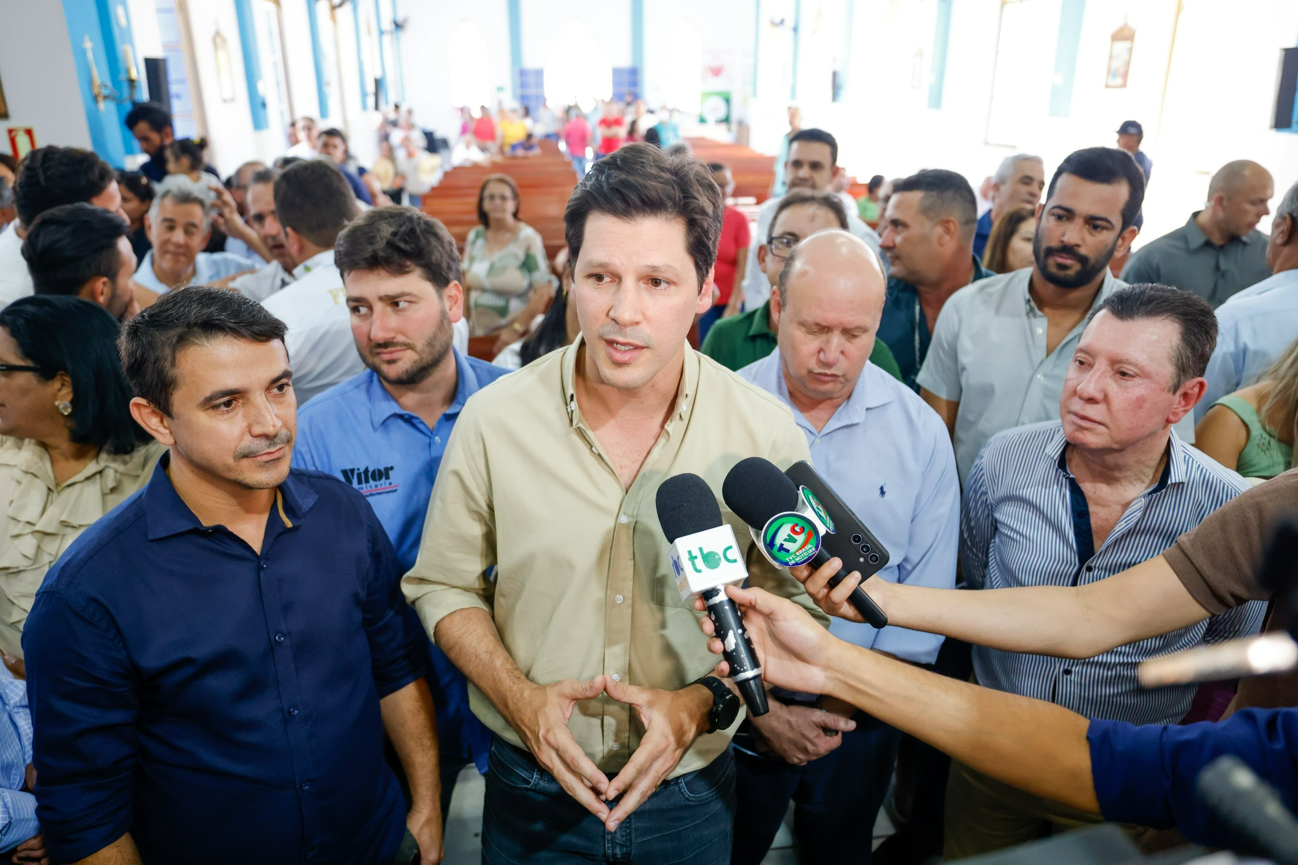 Em Guarinos, Daniel Vilela participa da Romaria de Nossa Senhora da Penha