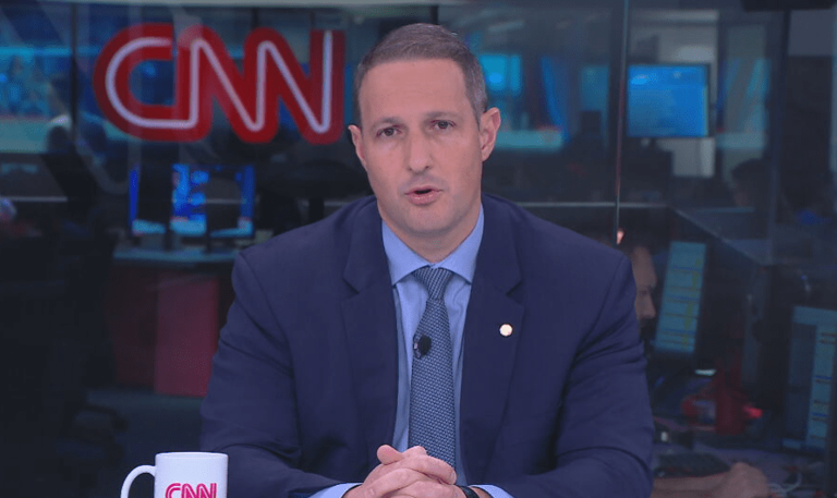 Palácio do Planalto sobe tom contra Derrite