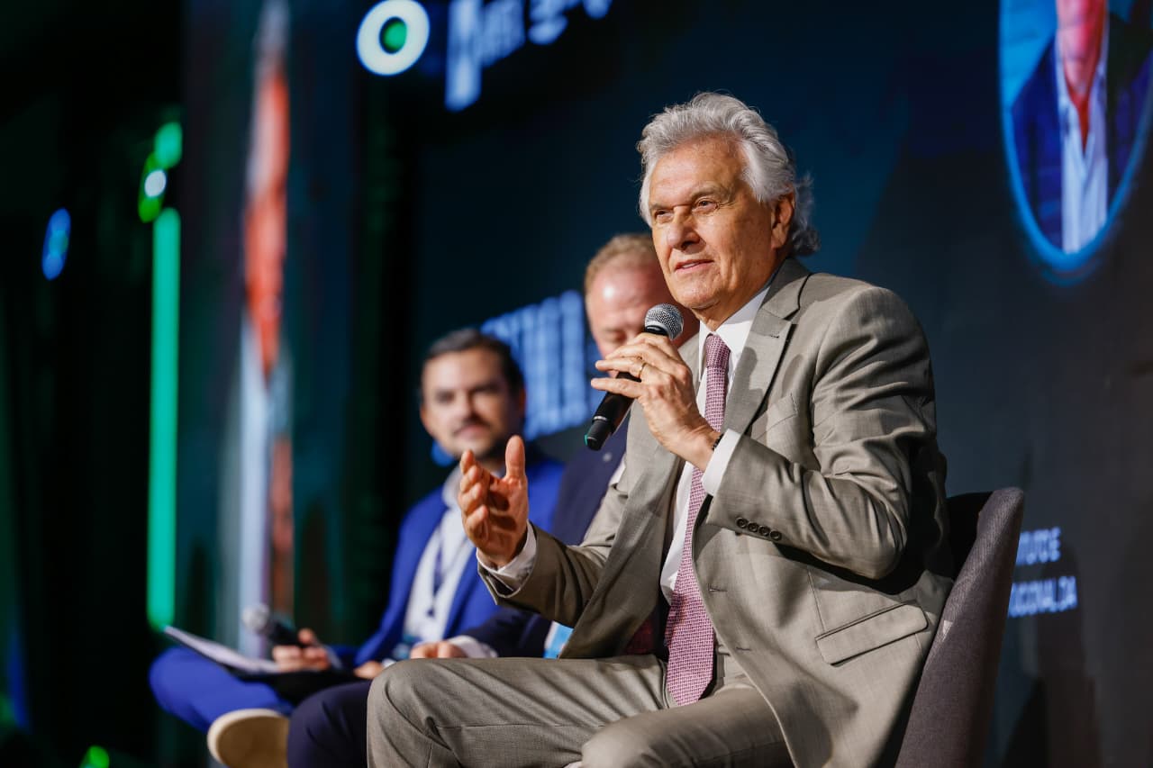 Caiado defende responsabilidade fiscal e segurança como bases para o desenvolvimento