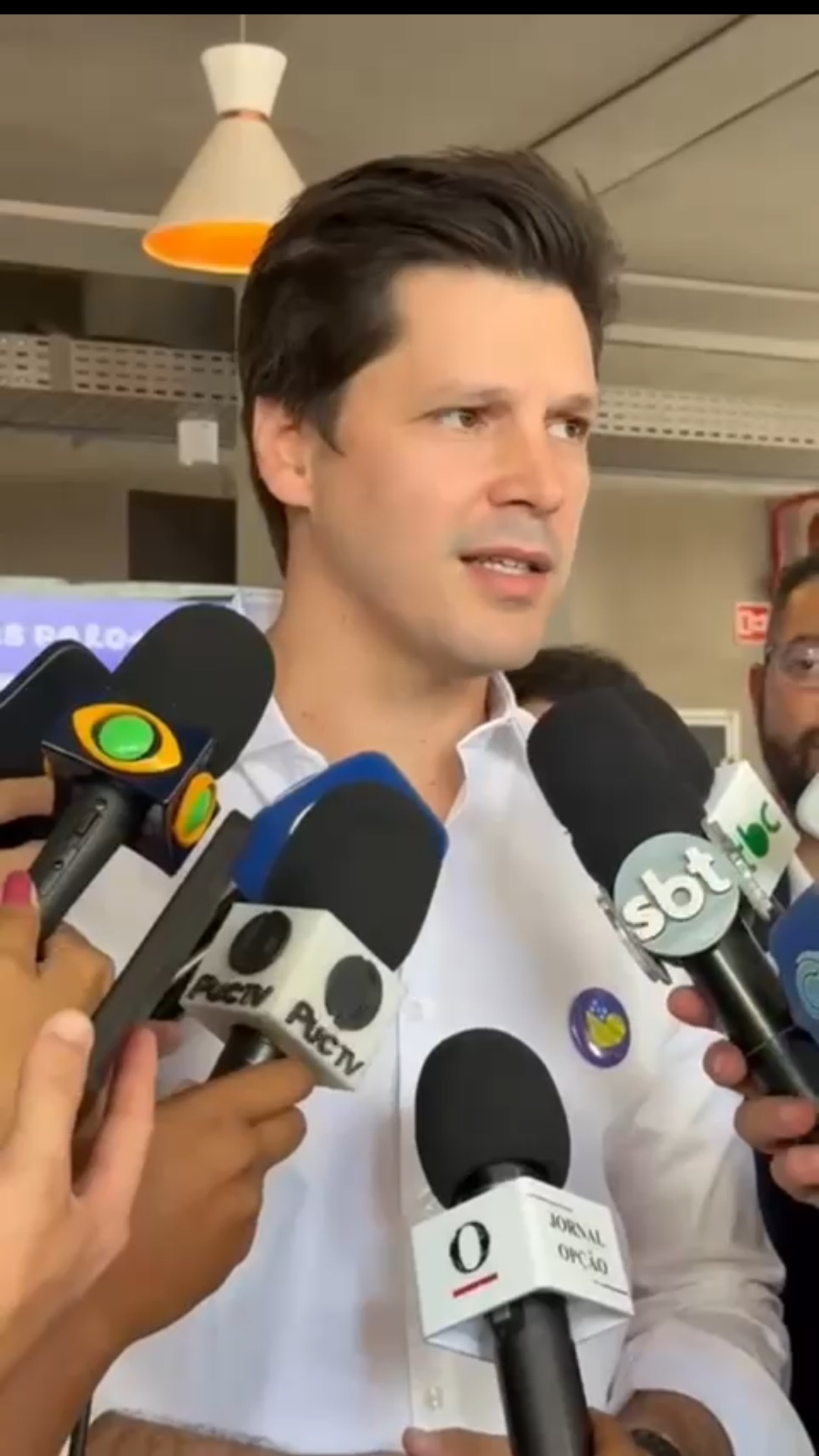 Daniel Vilela lança programa que vai levar mais de 2 mil estudantes e pesquisadores para exterior