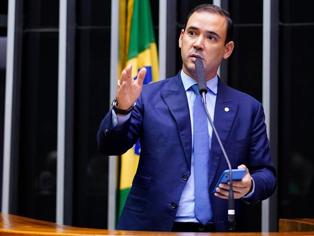 Vicentinho Júnior assume PSDB-TO, enaltece história da sigla e prega união para “projeto dos sonhos do Tocantins”