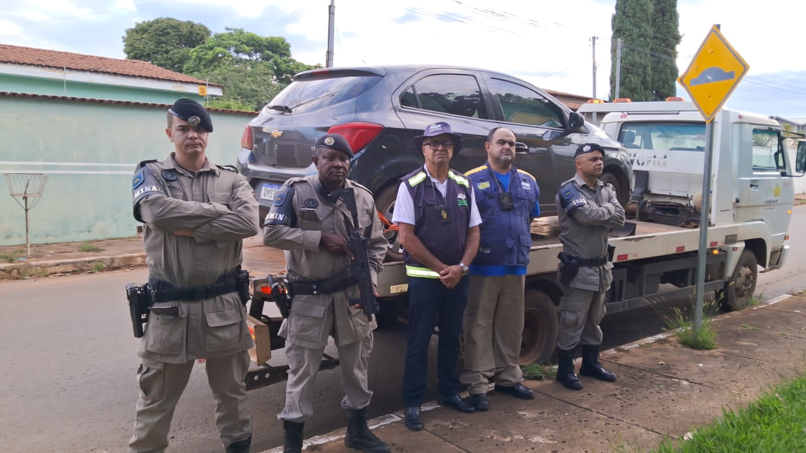 AGR faz alerta contra o uso de transporte clandestino
