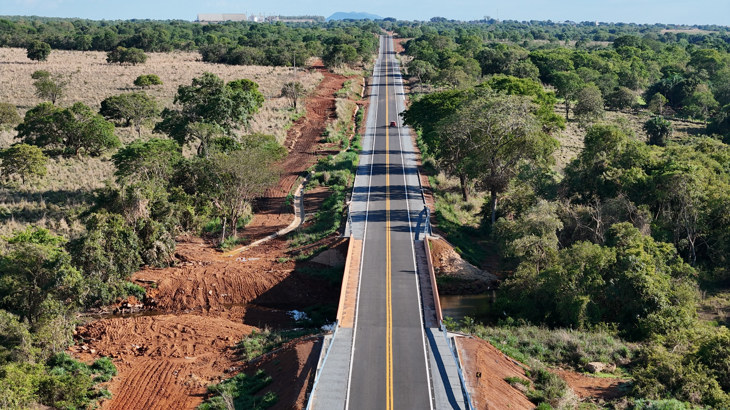 *Governo de Goiás garante continuidade das obras do Fundeinfra mesmo após encerramento da contribuição