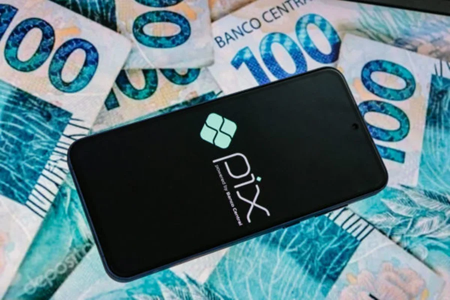 Pix fora do ar? Clientes reclamam de instabilidade em vários bancos