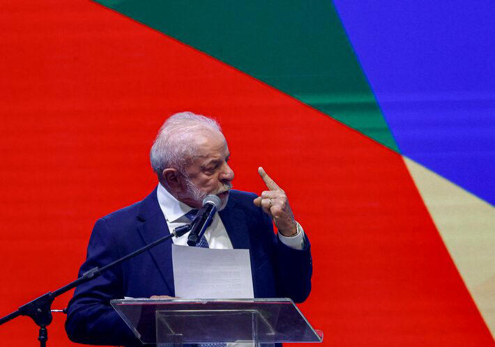 Lula diz que escândalo do Banco Master é ‘ovo da serpente de Bolsonaro e Campos Neto’