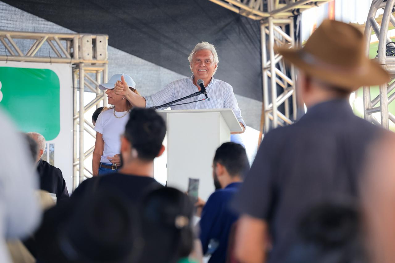 Caiado, Gracinha e Daniel inauguram pavimentação da GO-108 em Guarani de Goiás
