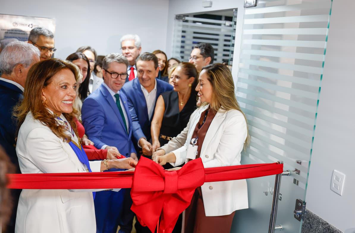 Gracinha Caiado inaugura bloco cirúrgico do Centro de Referência em Oftalmologia da UFG