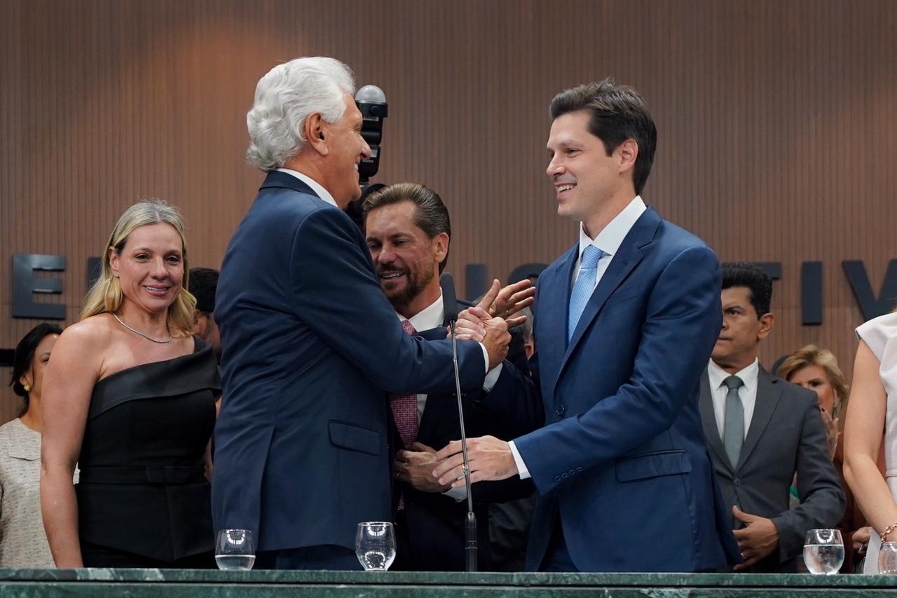 “Goiás encontrou um caminho seguro. E é nele que vamos seguir”, afirma Daniel Vilela ao assumir governo