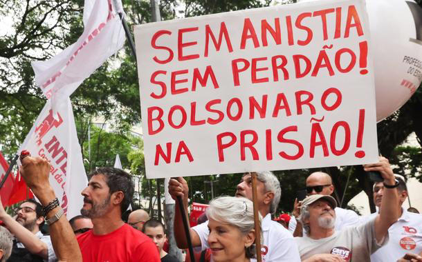 Contra a normalização do golpismo