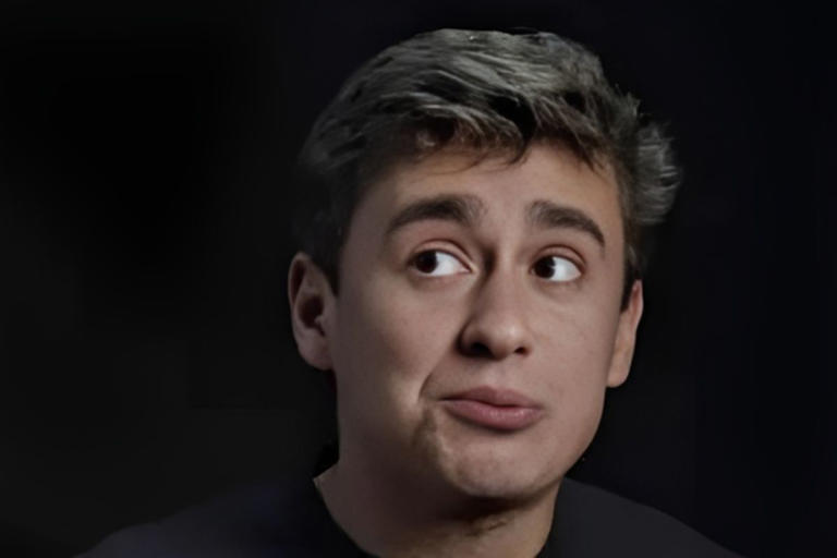 Filho de Bolsonaro detona Nikolas Ferreira: “Quer a morte de meu pai”