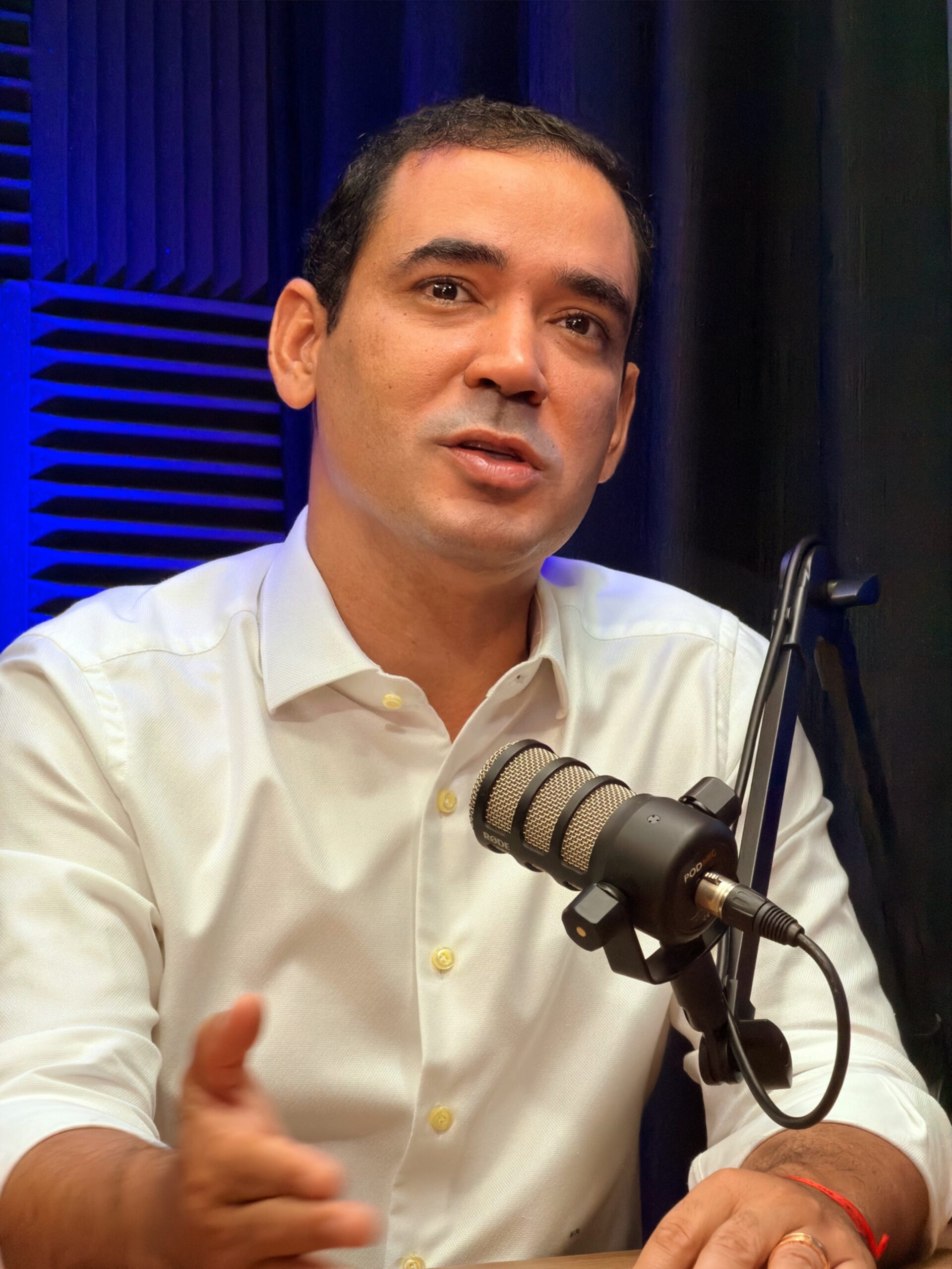Vicentinho Júnior encerra mês de abril com a liberação de mais de R$ 22 milhões em benefício  para vários municípios