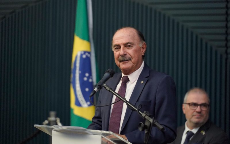 Deputado Zacharias Calil (foto) alerta sobre os riscos alarmantes da obesidade