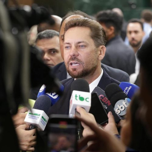 Porque Bruno Peixoto emerge como vice natural de Daniel Vilela?