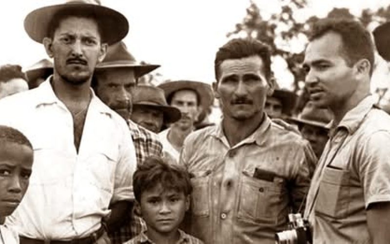 Porfírio (centro) o camponês que enfrentou o poder