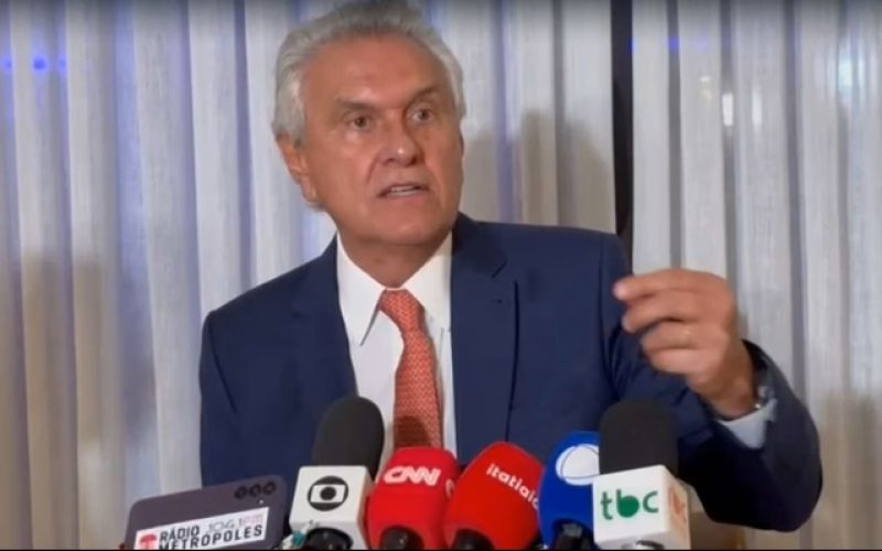 Caiado antecipa salário de dezembro e injeta R$ 1,6 bilhão na economia goiana