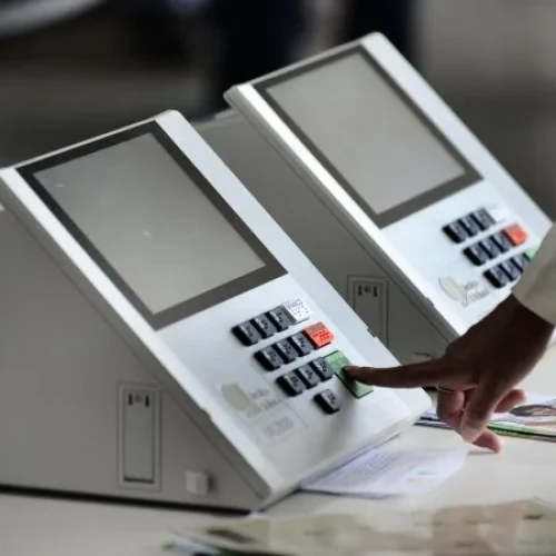 Eleições 2026: prazo para tirar ou regularizar título termina em 30 dias