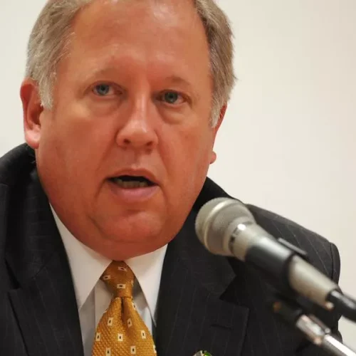 ‘Trump virou a página sobre Bolsonaro’, diz ex-embaixador dos EUA no Brasil