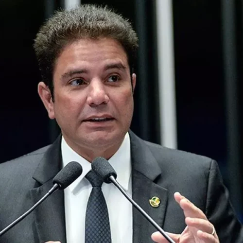 PF apreende R$ 500 mil na casa do governador do Acre