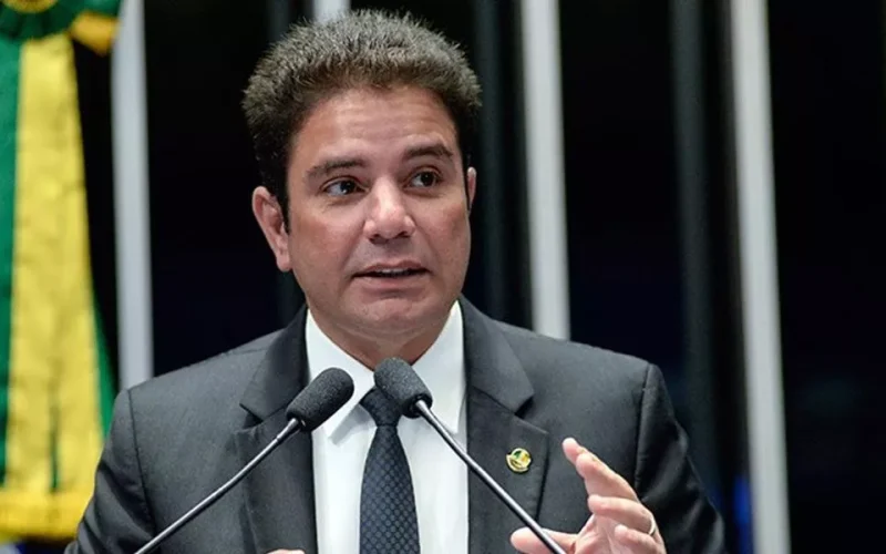 PF apreende R$ 500 mil na casa do governador do Acre