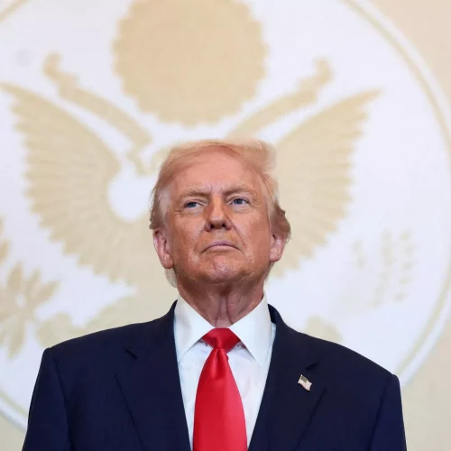 Trump ameaça a Venezuela (Brasil)