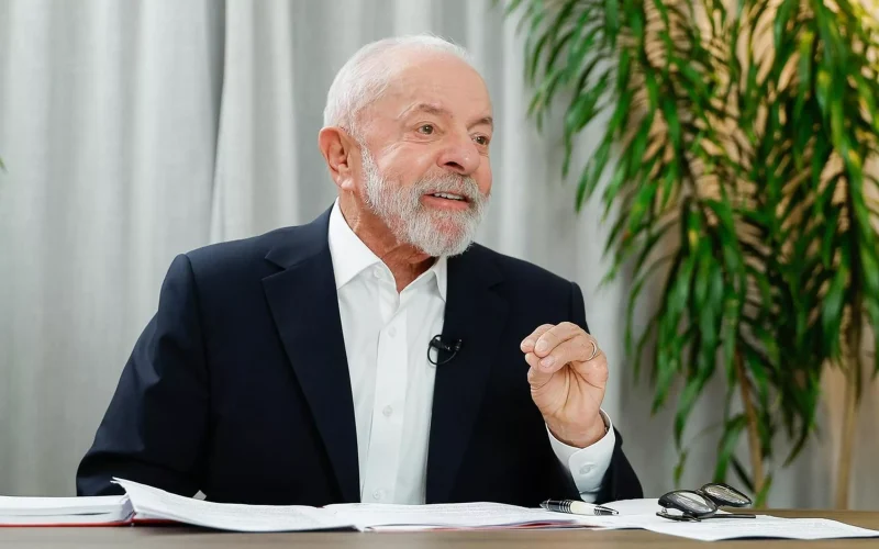 Lula deverá negar Indulto de Natal a  Bolsonaro