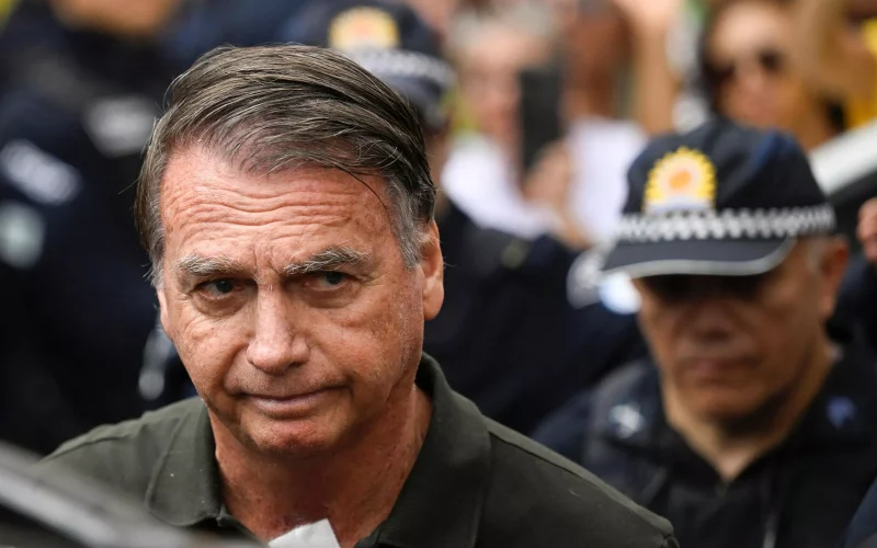 MP Militar deverá pedir expulsão de Bolsonaro