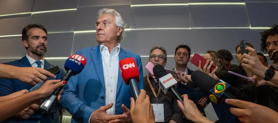 Caiado dribla governo federal e assinará acordo com EUA sobre minerais críticos