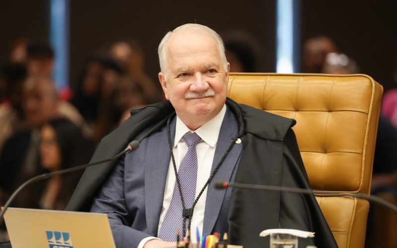 Edson Fachin assume a presidência do STF