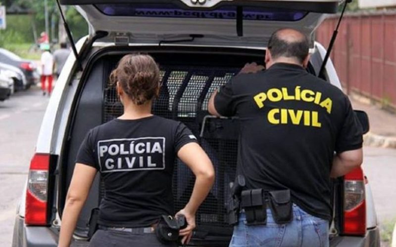 Mulher é presa após estuprar pacientes