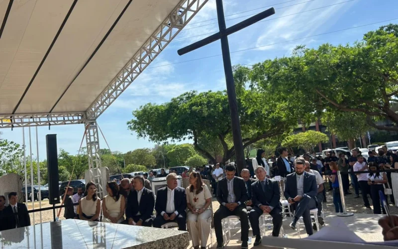 Em Cerimônia sóbria, Tocantins celebra 37 anos com homenagens e críticas