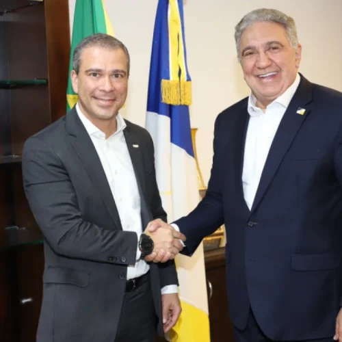 Governador do Tocantins Laurez Moreira fortalece parceria com o BRB e busca  investimentos para o Estado