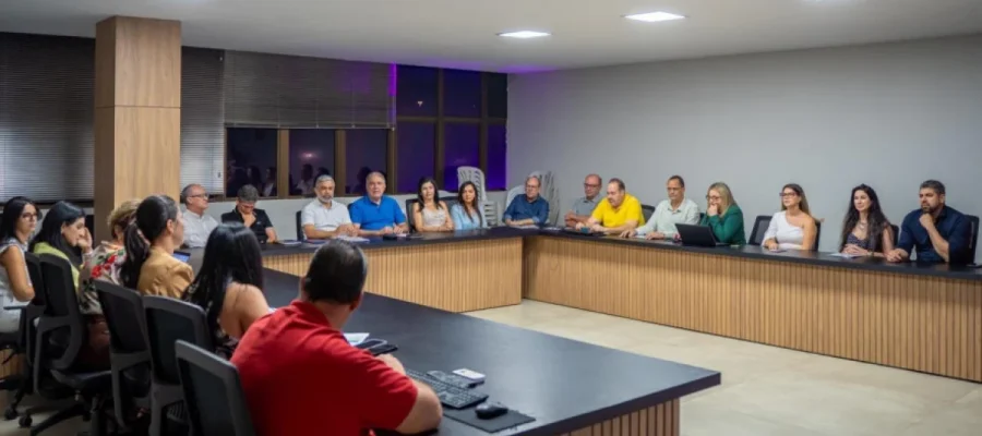 Crise Financeira: Governador em exercício transfere gabinete para a Secretaria da Saúde