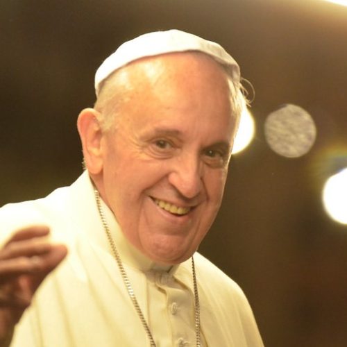 Funeral do Papa Francisco (foto) é marcado para o sábado (26/4), às 5 horas