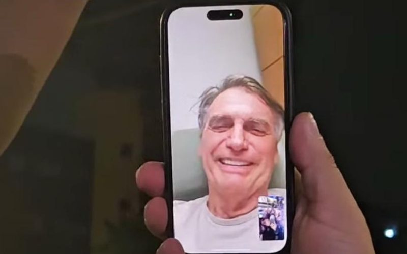 Bolsonaro diz que pode ir à manifestação pró-anistia