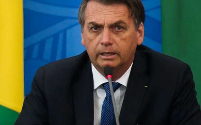 STF publica decisão que torna Bolsonaro (foto) e mais sete réus por golpe de Estado