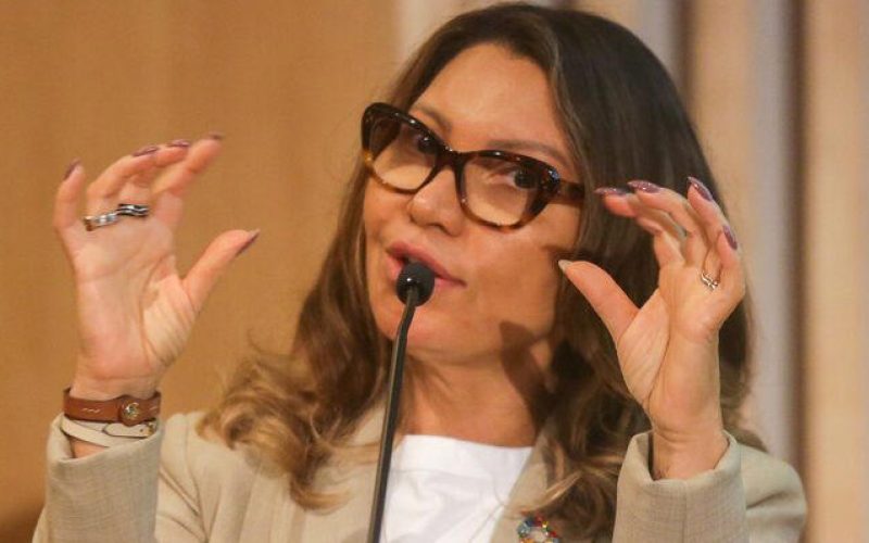 Janja (foto) pede regulamentação das redes após morte de criança