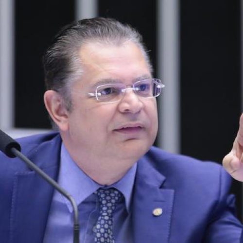 Sóstenes ameaça Moraes após ação contra Malafaia: “tome cuidado”