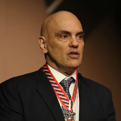 Alexandre de Moraes vira alvo da imprensa internacional e é chamado de “juiz estrela”