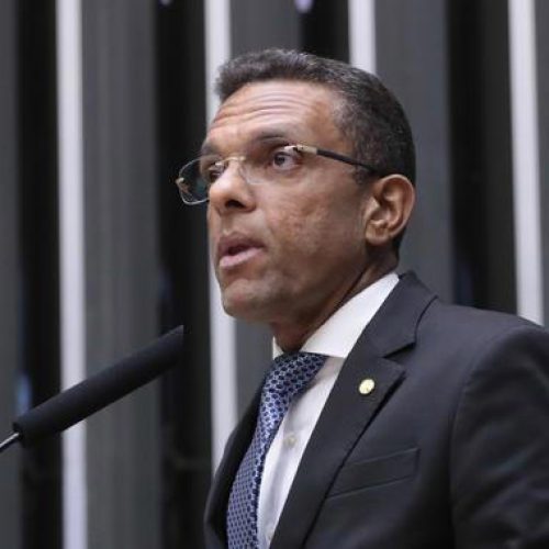 Bolsonaro é responsável pela quadrilha que acabou com o Rio, aponta Otoni de Paula