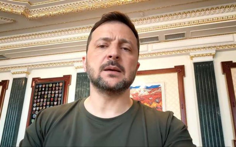 Zelensky rejeita trégua e ameaça segurança de líderes estrangeiros em Moscou, incluindo Lula