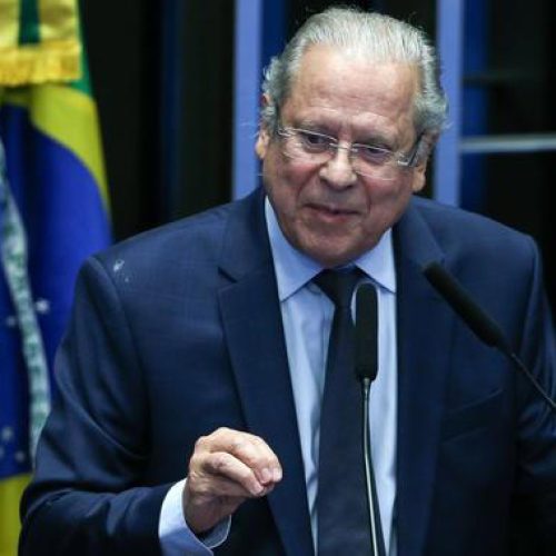 Dirceu diz que PT vive momento histórico e alerta para agressões dos EUA à soberania brasileira