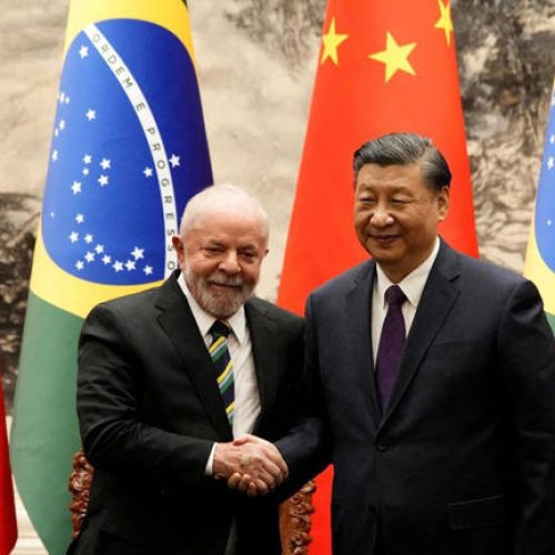 China corteja Brasil após tarifaço de Trump, diz New York Times