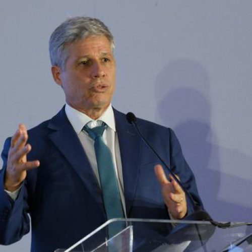“Sem anistia para golpista traidor da pátria”, diz Paulo Teixeira sobre Bolsonaro