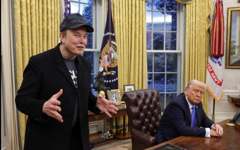 Trump diz que Musk (foto à esquerda) é um drogado 