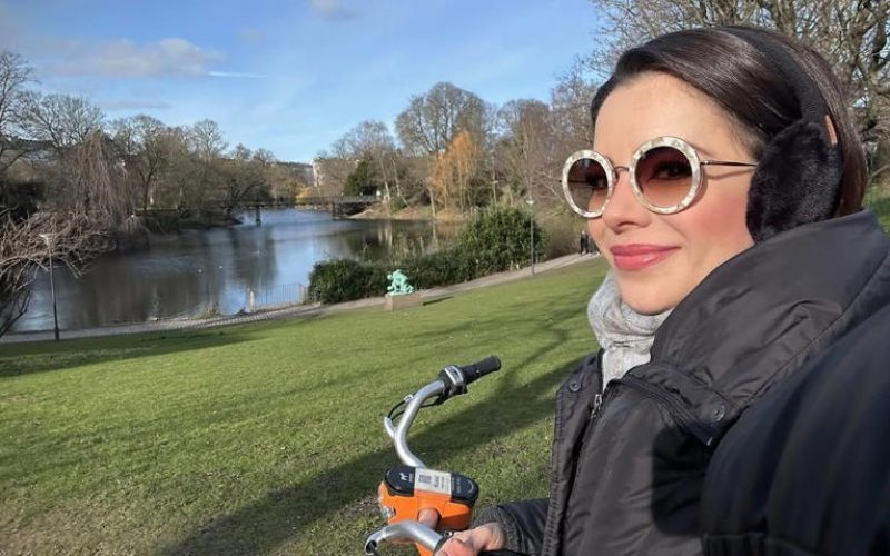 Sandy chora durante desabafo sobre relacionamentos