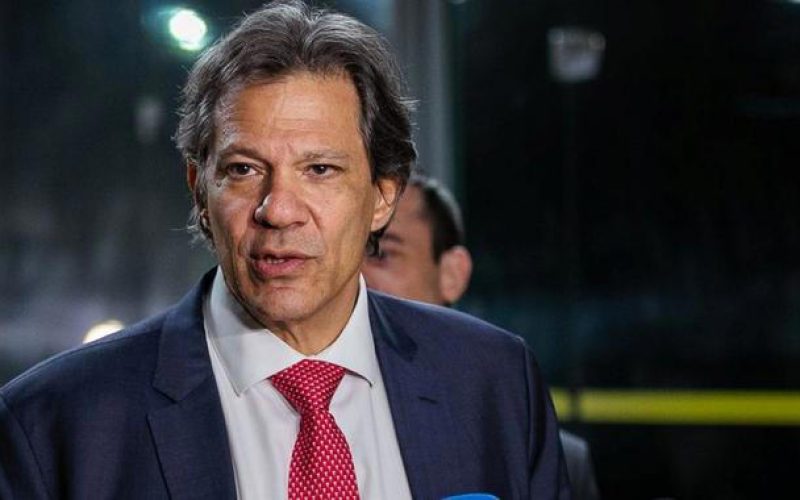 EUA renovam visto de Haddad e aliviam tensão entre Trump e Lula