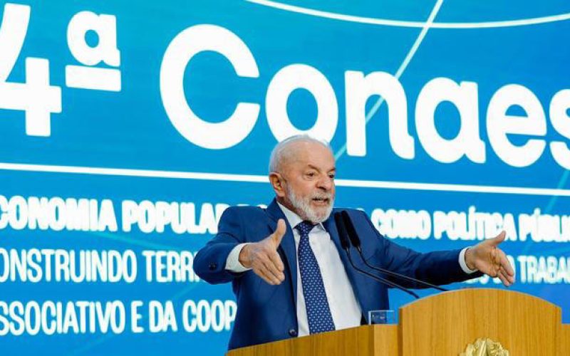 Brasil vai regular big techs, reafirma Lula em resposta a Trump