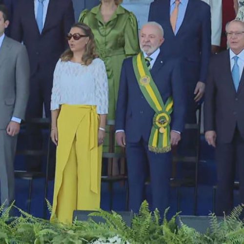 Lula, ministros e Hugo Motta vão a desfile cívico-militar do 7/9